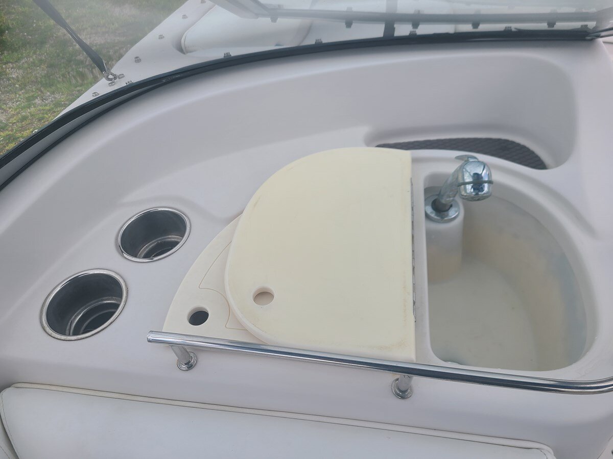 2010-tahoe-21-f75553