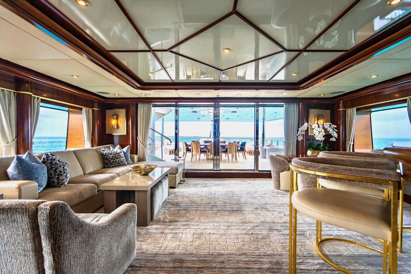 2010-trinity-142-e26081