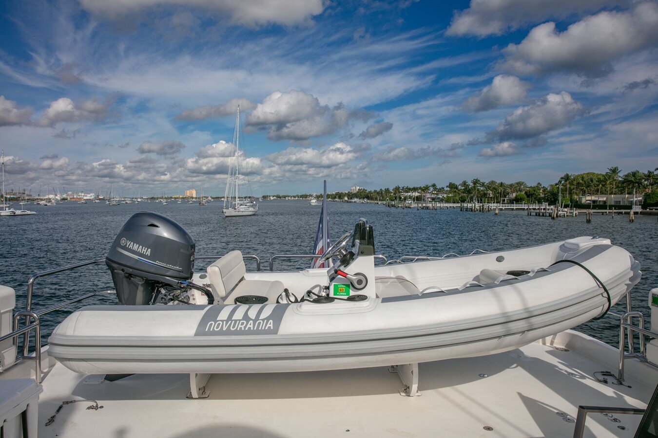 2010 WESTPORT 112'