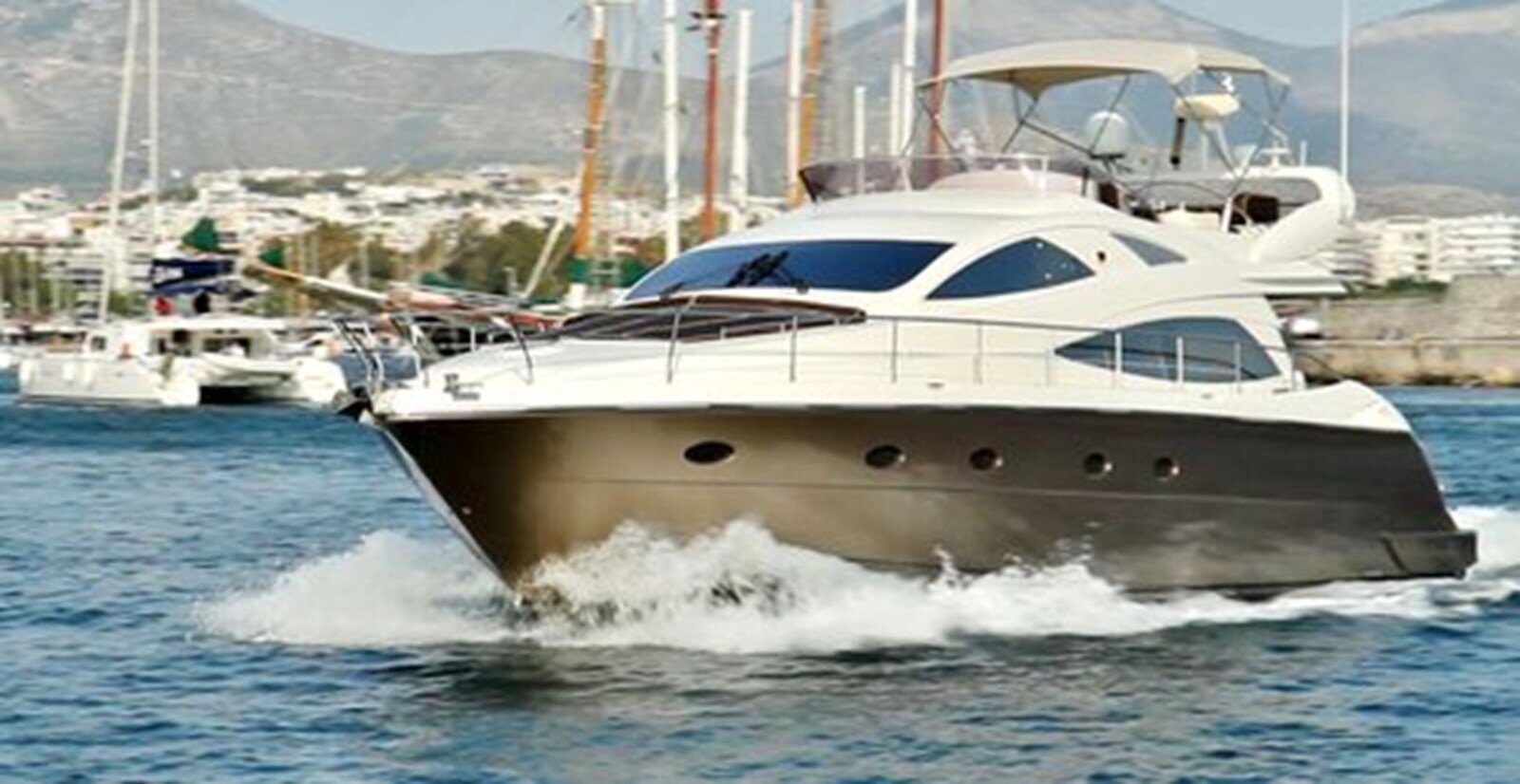 2011-aicon-yachts-63-8-a56368