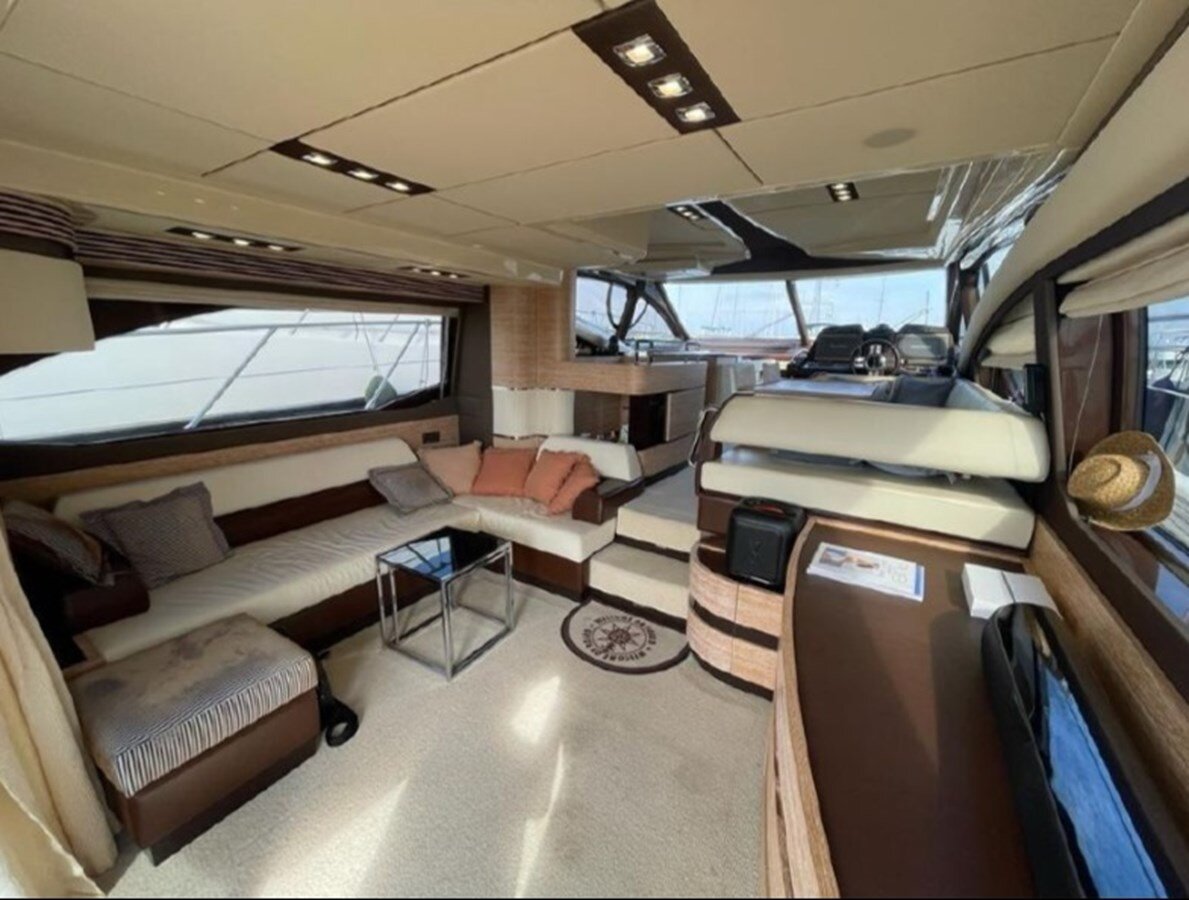 2011-azimut-yachts-53-10-6f5083