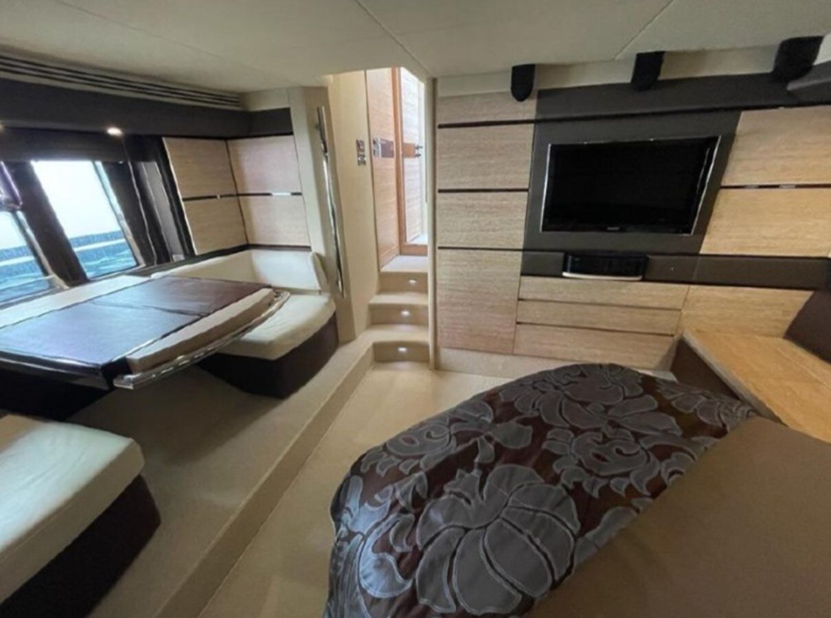 2011-azimut-yachts-53-10-6f5083