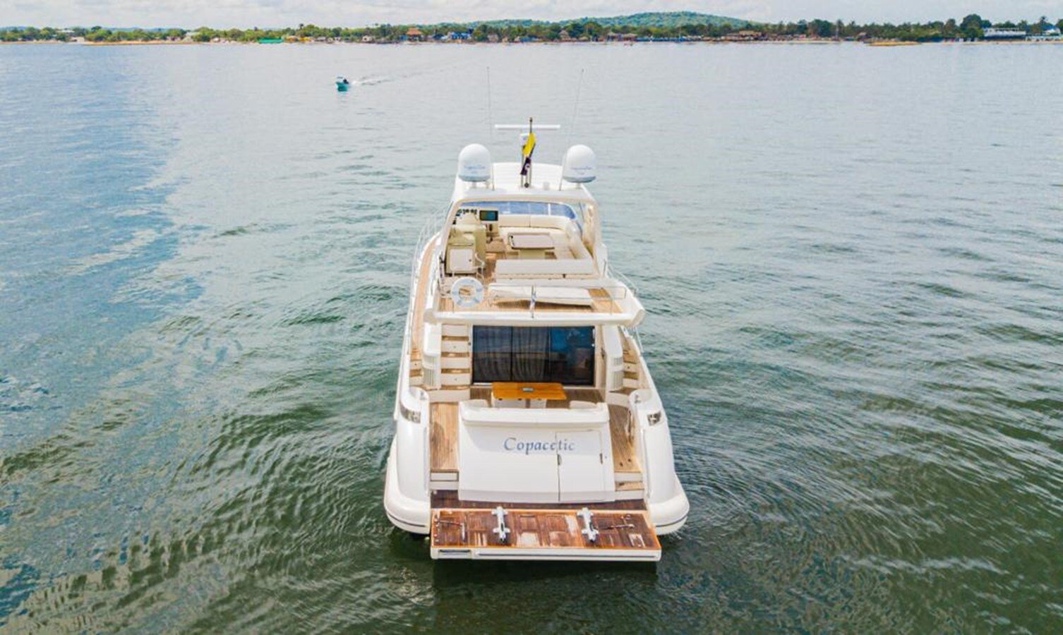 2011-azimut-yachts-64-121736