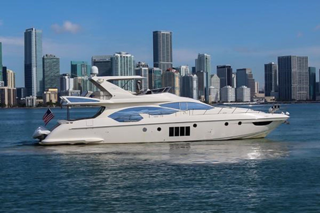 2011-azimut-yachts-70-0f7daf