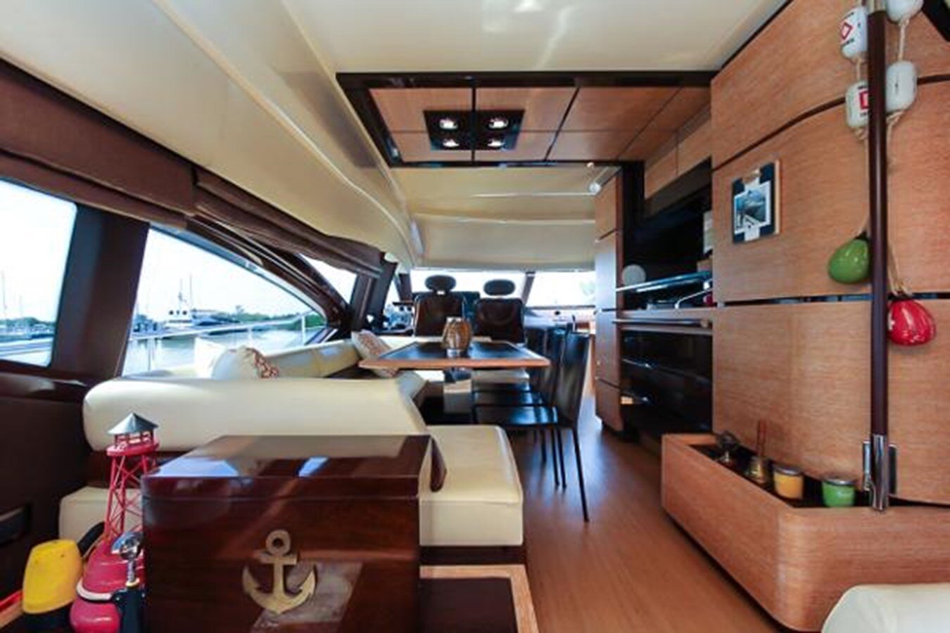 2011-azimut-yachts-70-0f7daf