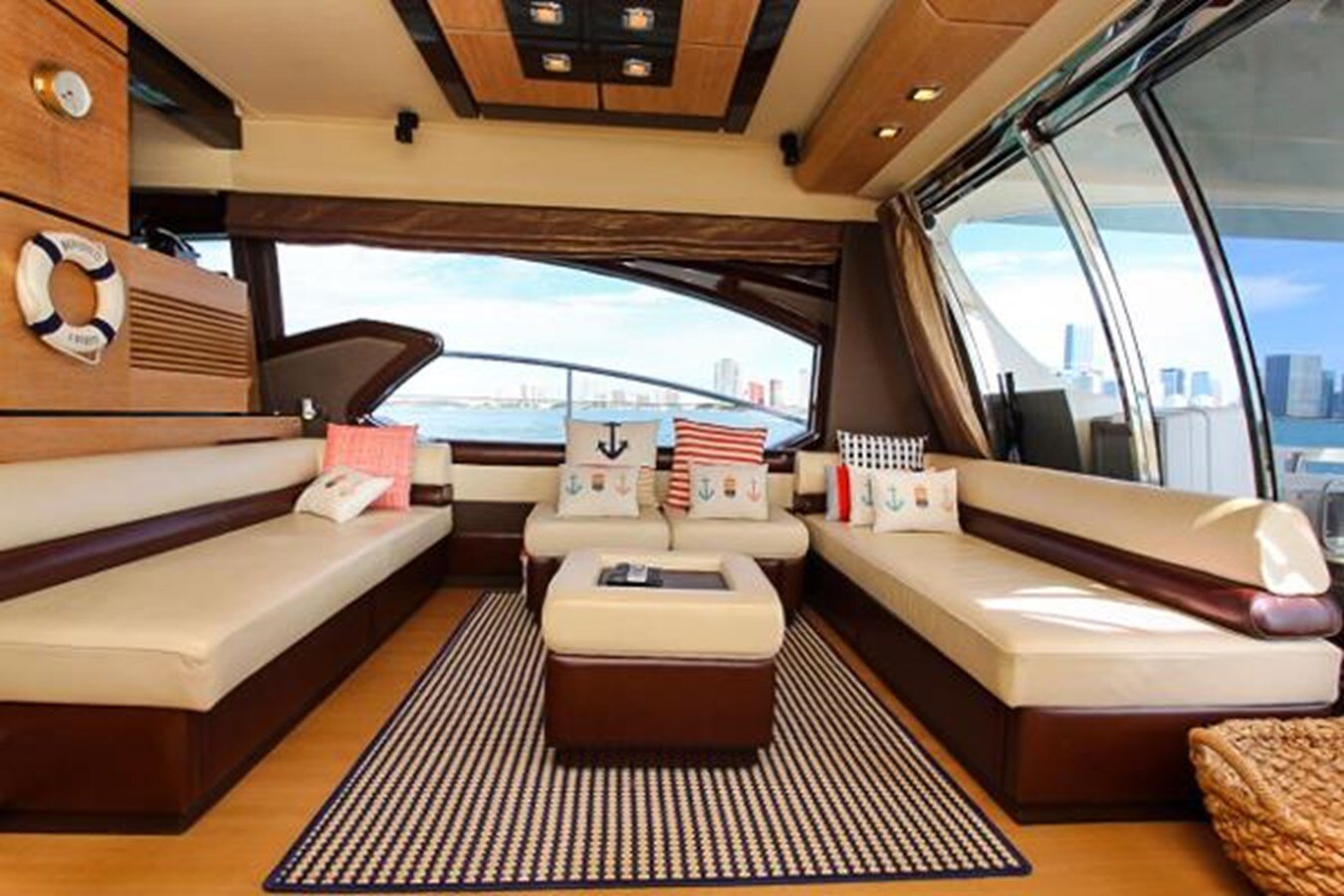 2011-azimut-yachts-70-0f7daf