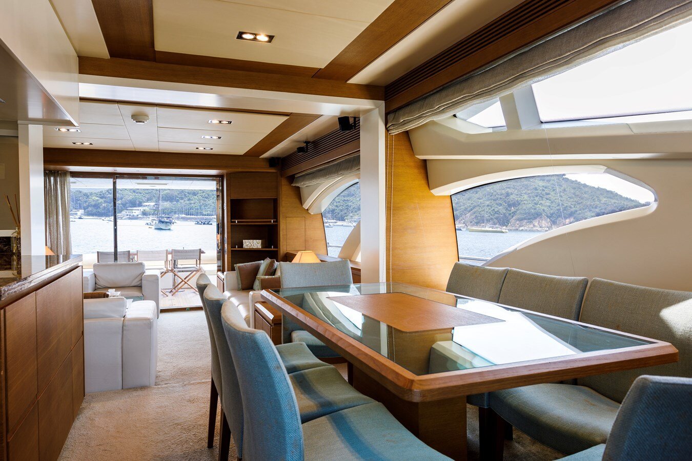 2011-azimut-yachts-77-9-bcec48