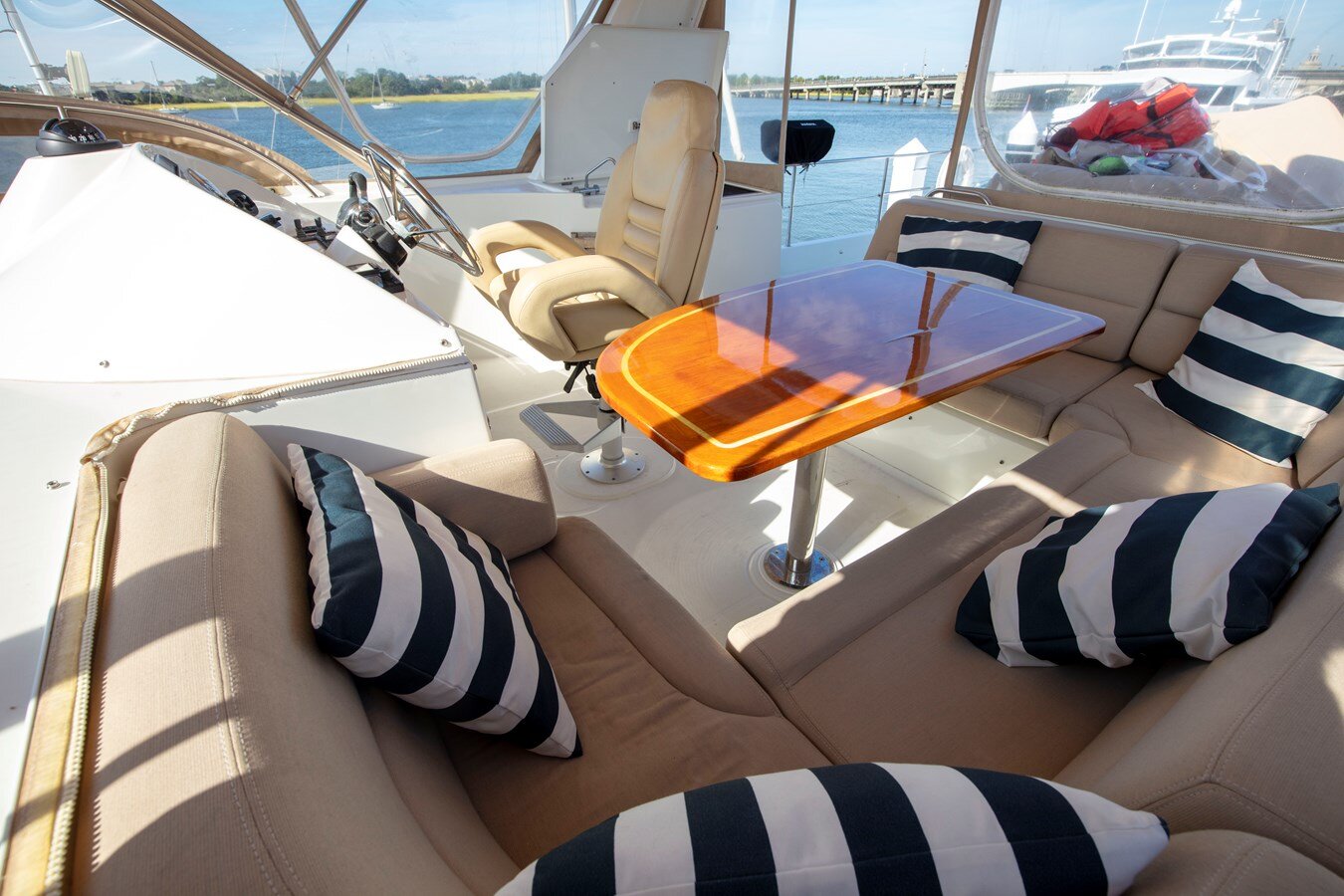 2011-beneteau-52-61ceb1