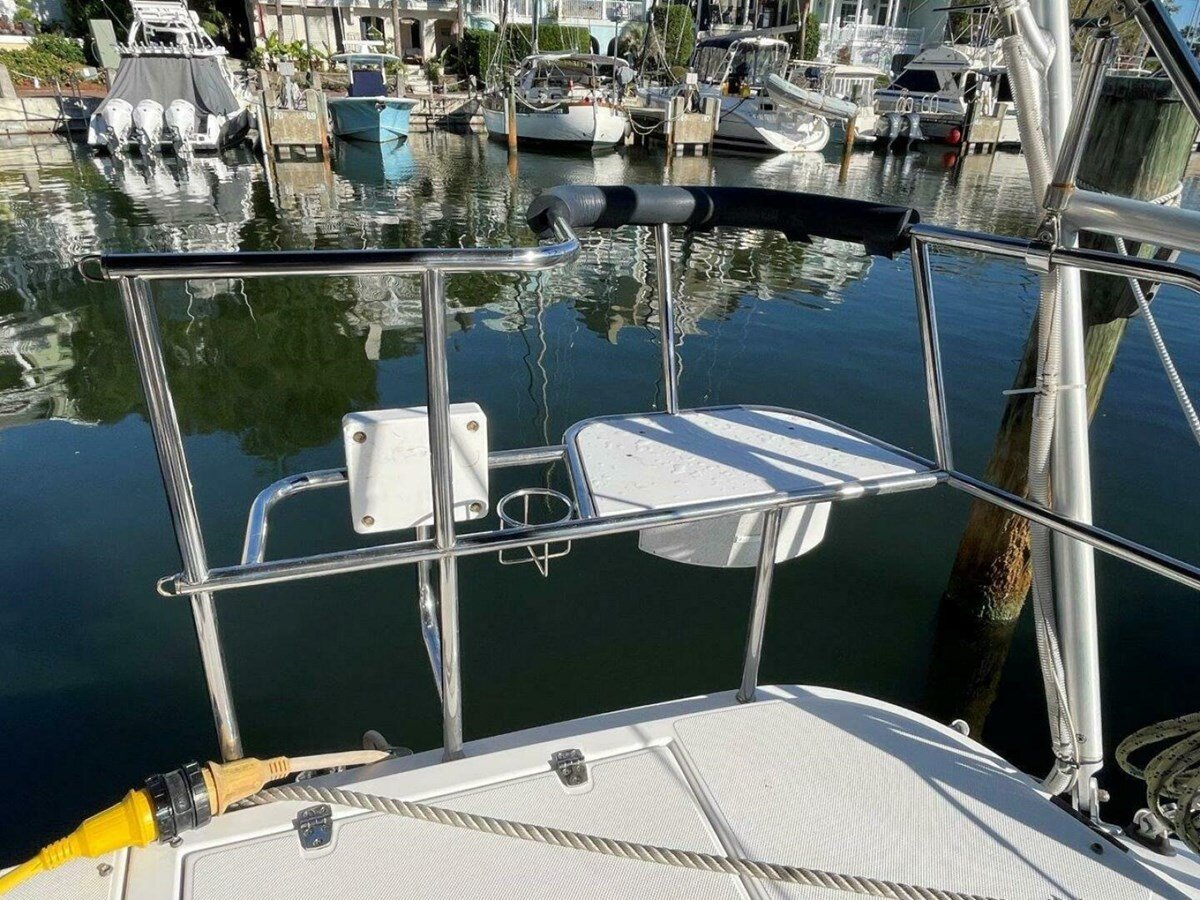 2011-catalina-36-6-63cc58