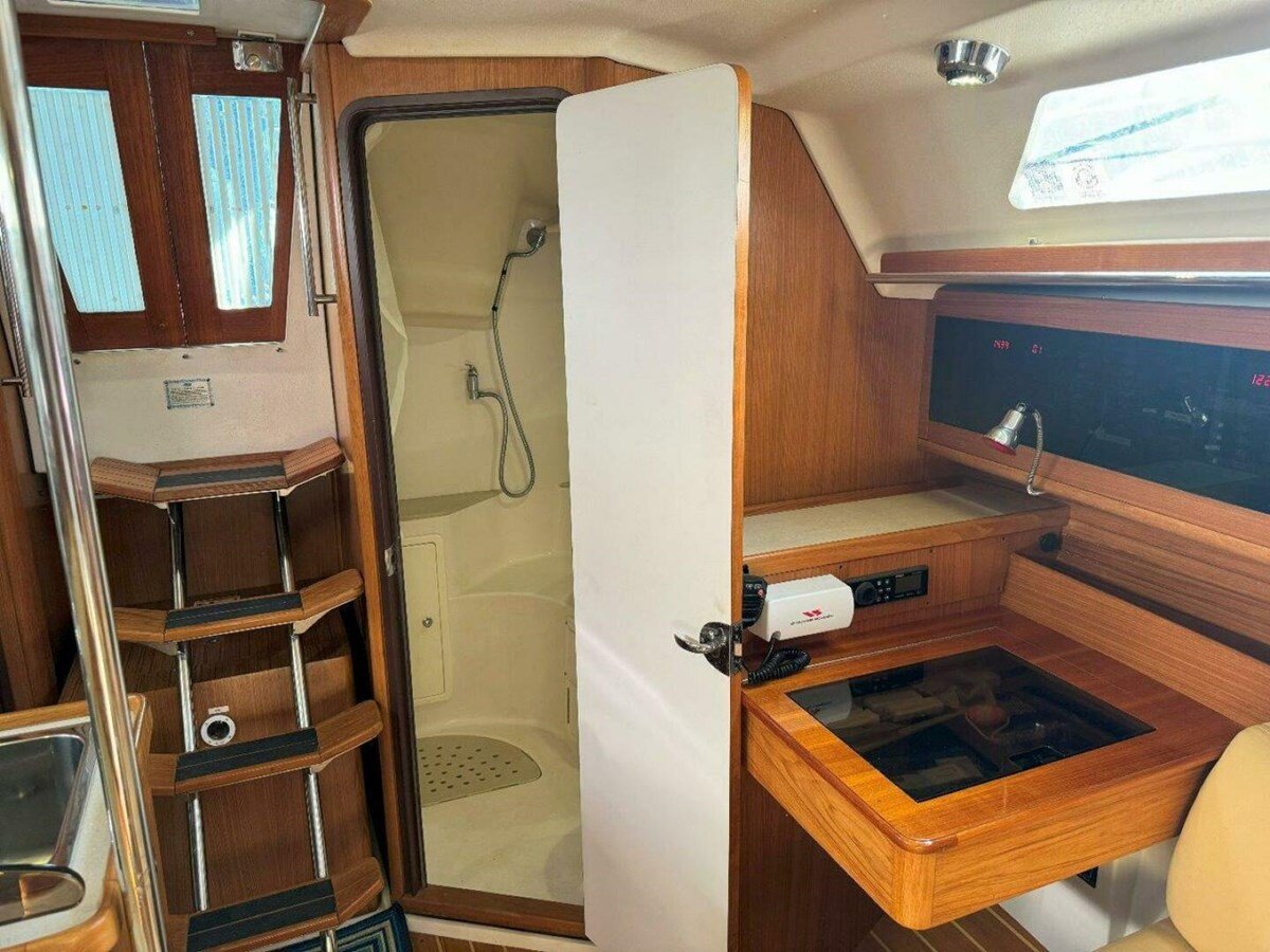 2011-catalina-36-6-63cc58