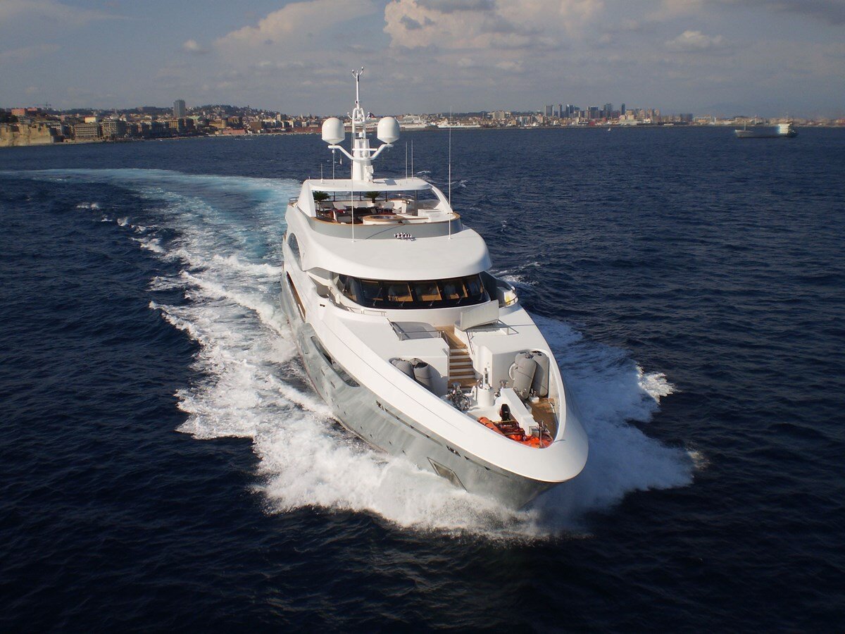 2011-columbus-yachts-177-2-ede5f9