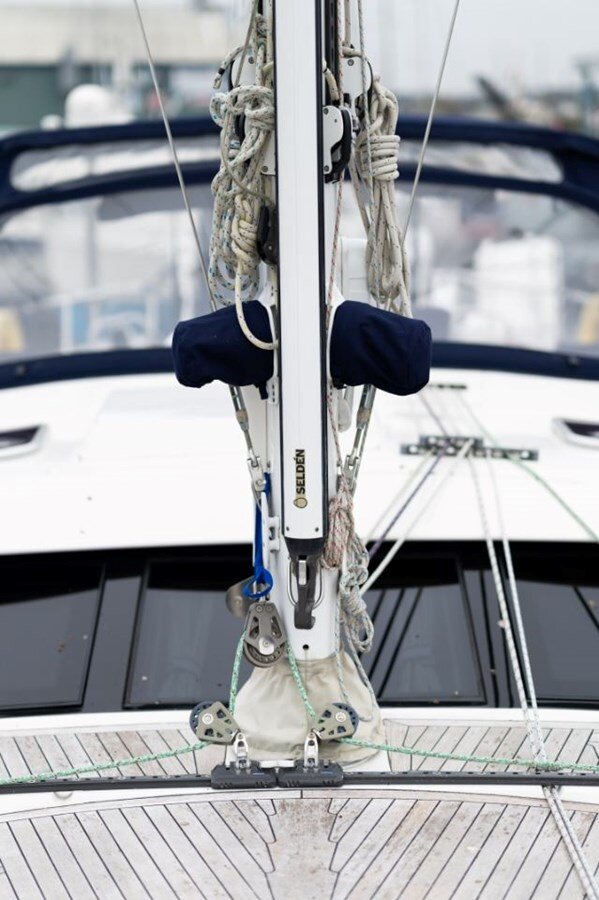 2011-discovery-55-9-891c72