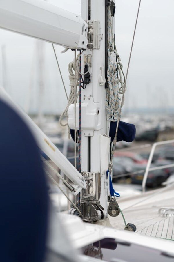 2011-discovery-55-9-891c72