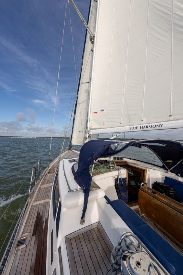 2011-discovery-55-9-891c72