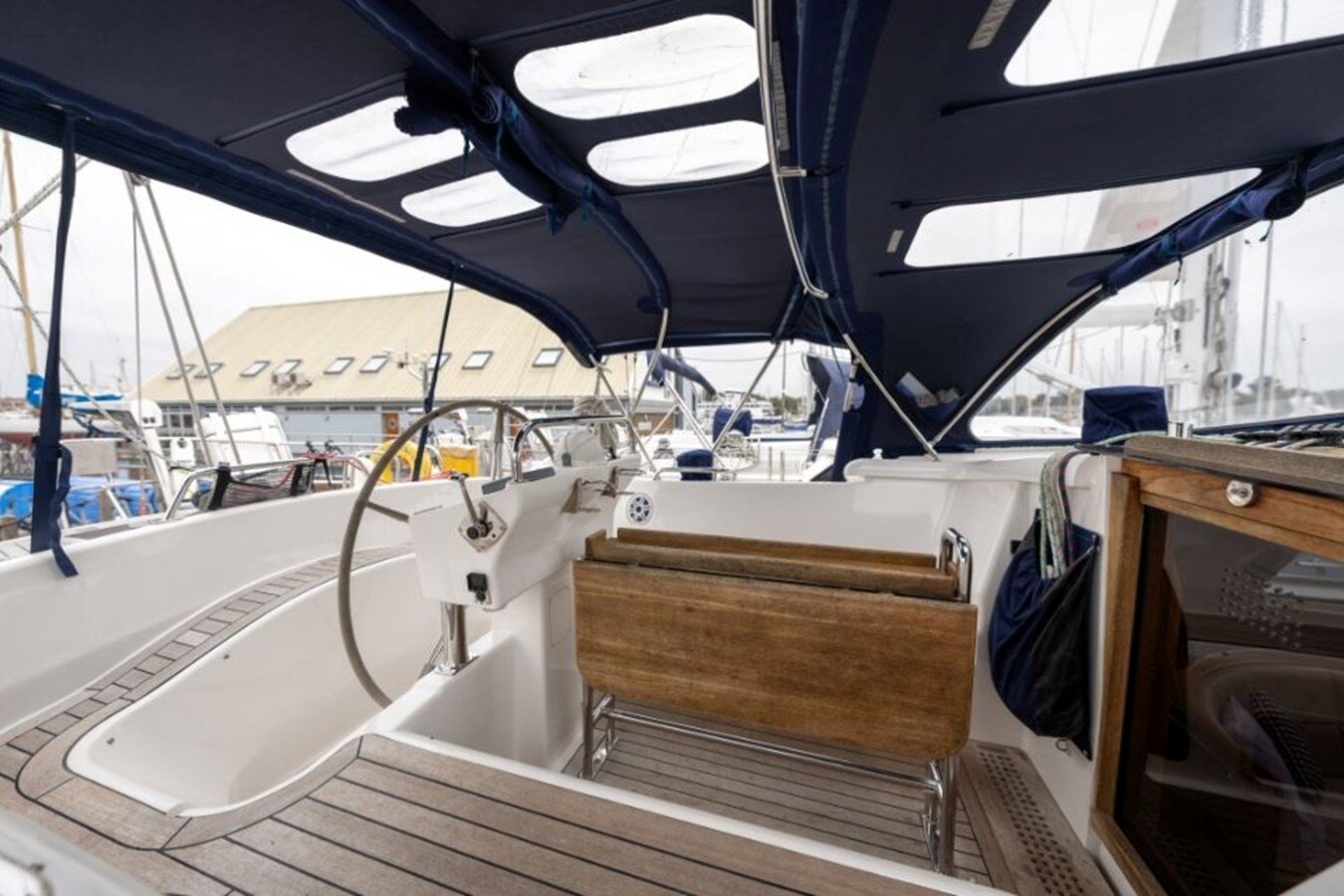 2011-discovery-55-9-891c72