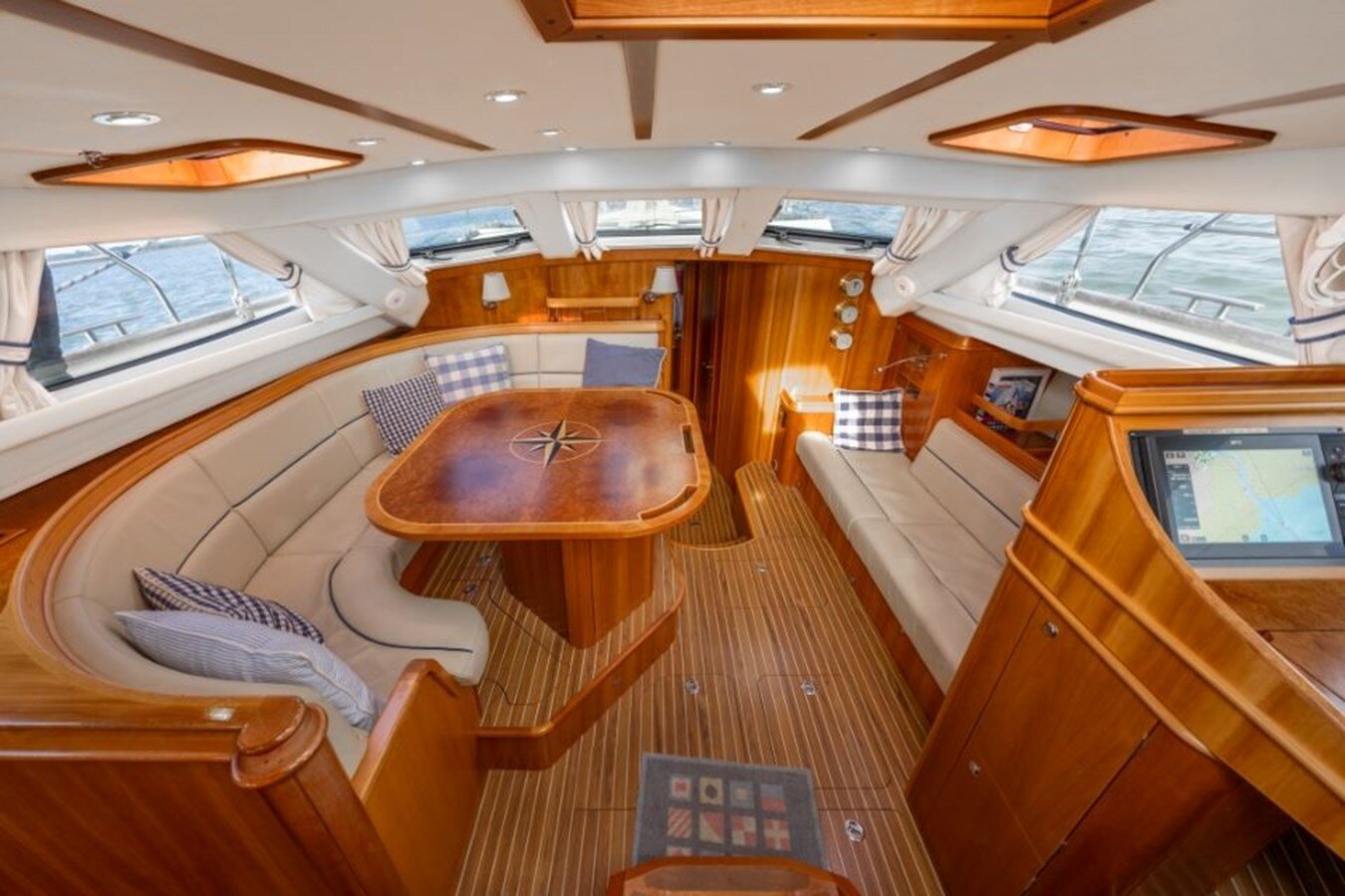 2011-discovery-55-9-891c72