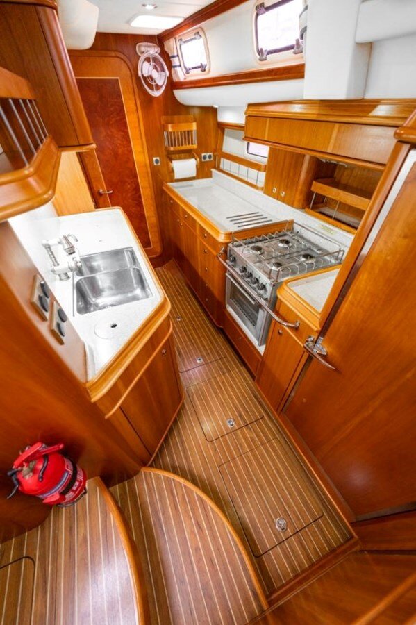 2011-discovery-55-9-891c72