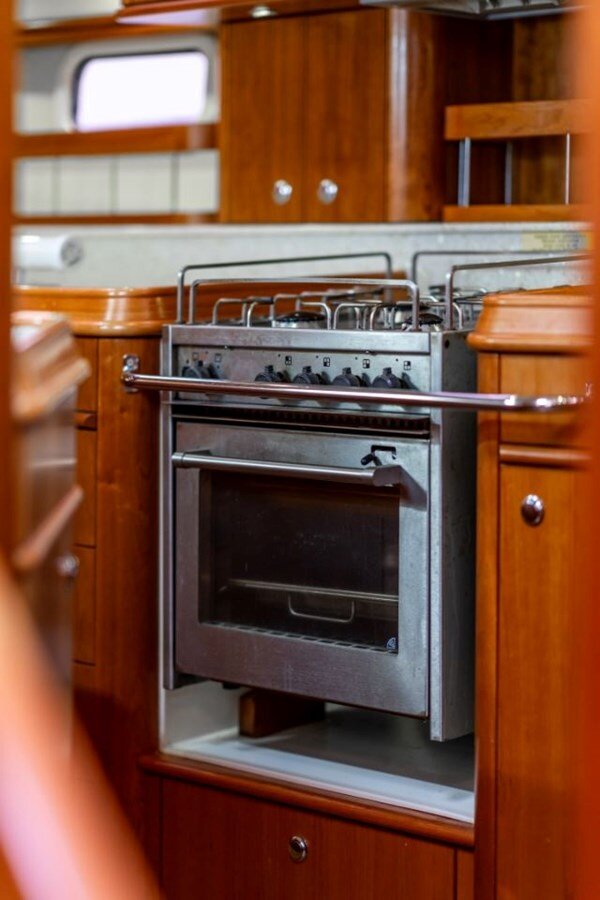 2011-discovery-55-9-891c72