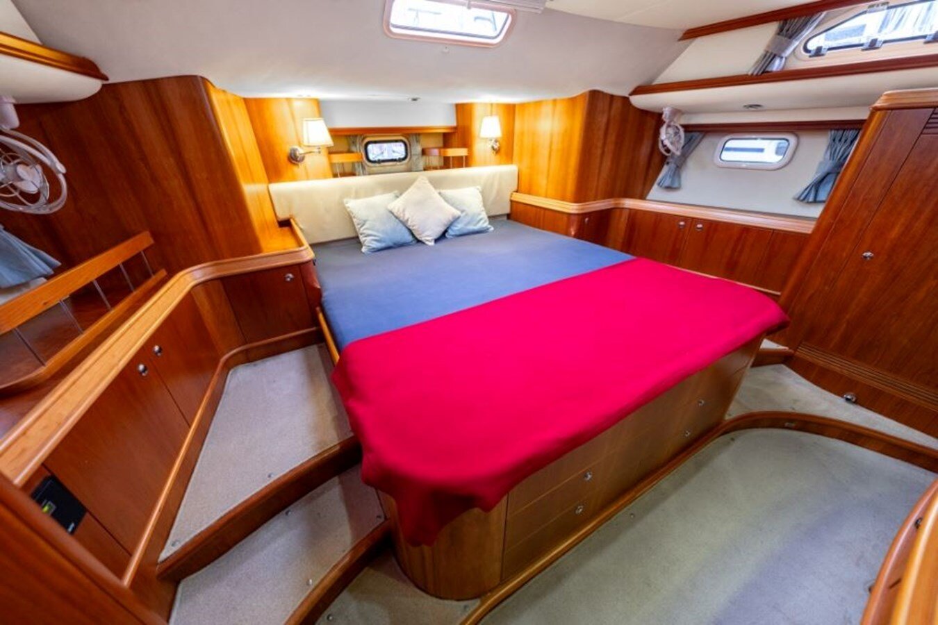 2011-discovery-55-9-891c72