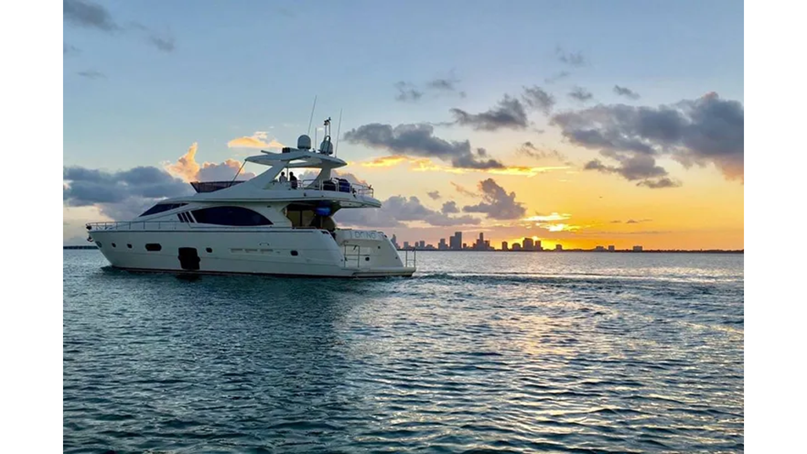 2011-ferretti-75-1-0ced0f