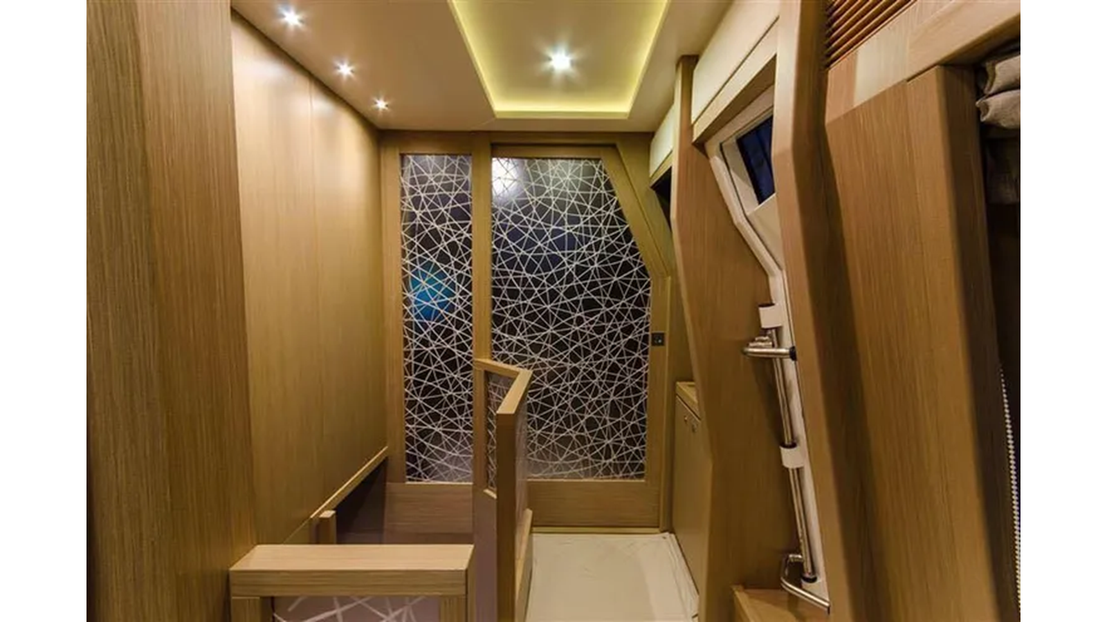 2011-ferretti-75-1-0ced0f