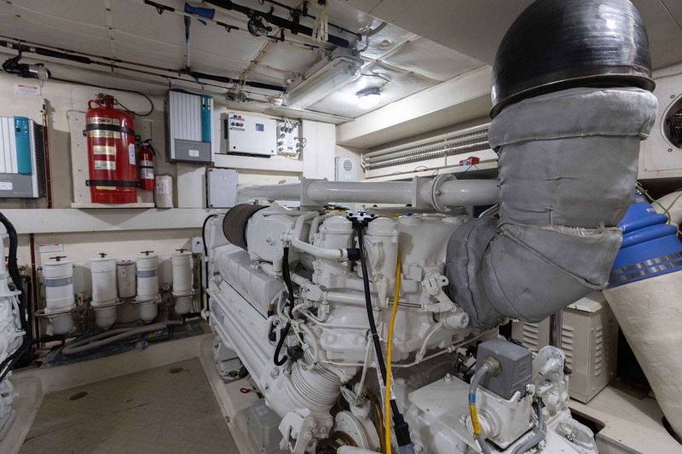 2011-ferretti-75-1-0ced0f