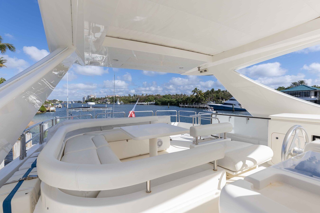 2011-ferretti-75-1-0ced0f