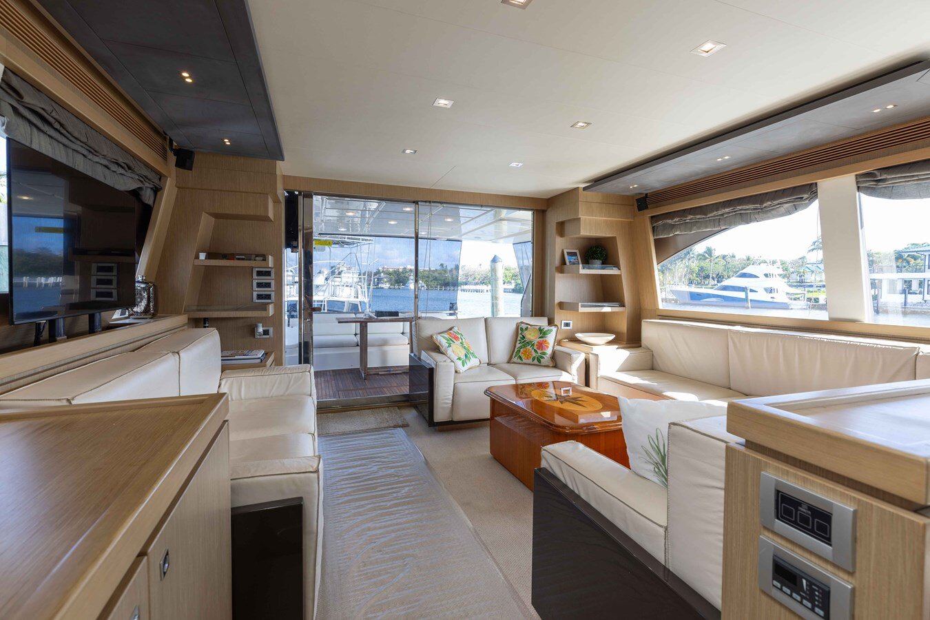 2011-ferretti-75-1-0ced0f