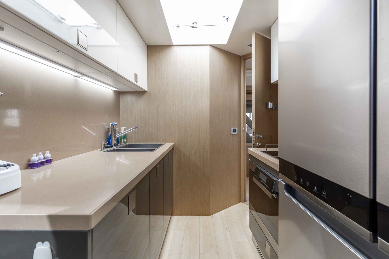 2011-ferretti-75-1-0ced0f