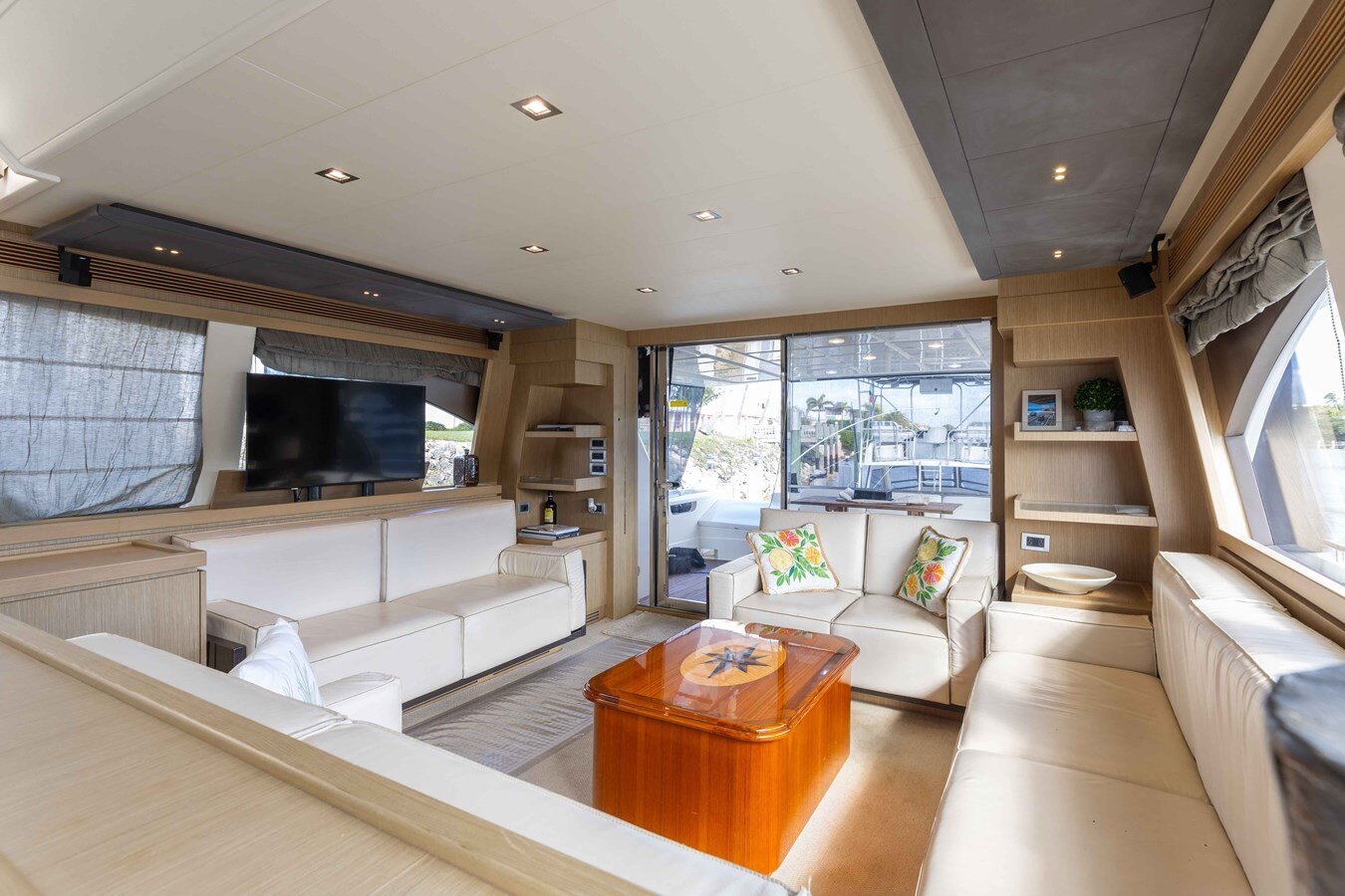 2011-ferretti-75-1-0ced0f