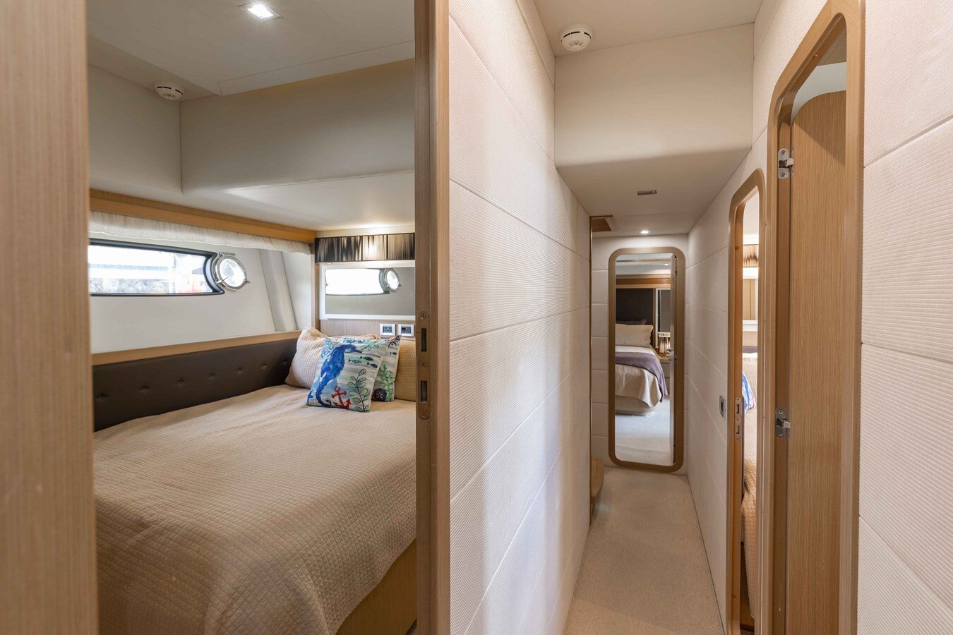 2011-ferretti-75-1-0ced0f