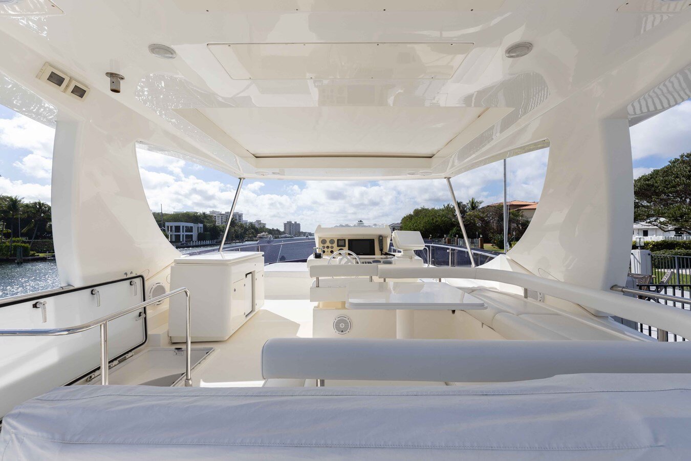 2011-ferretti-75-1-0ced0f