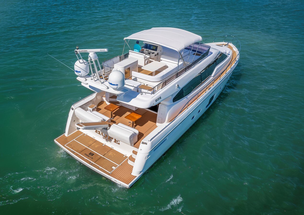 2011-ferretti-yachts-66-230b21