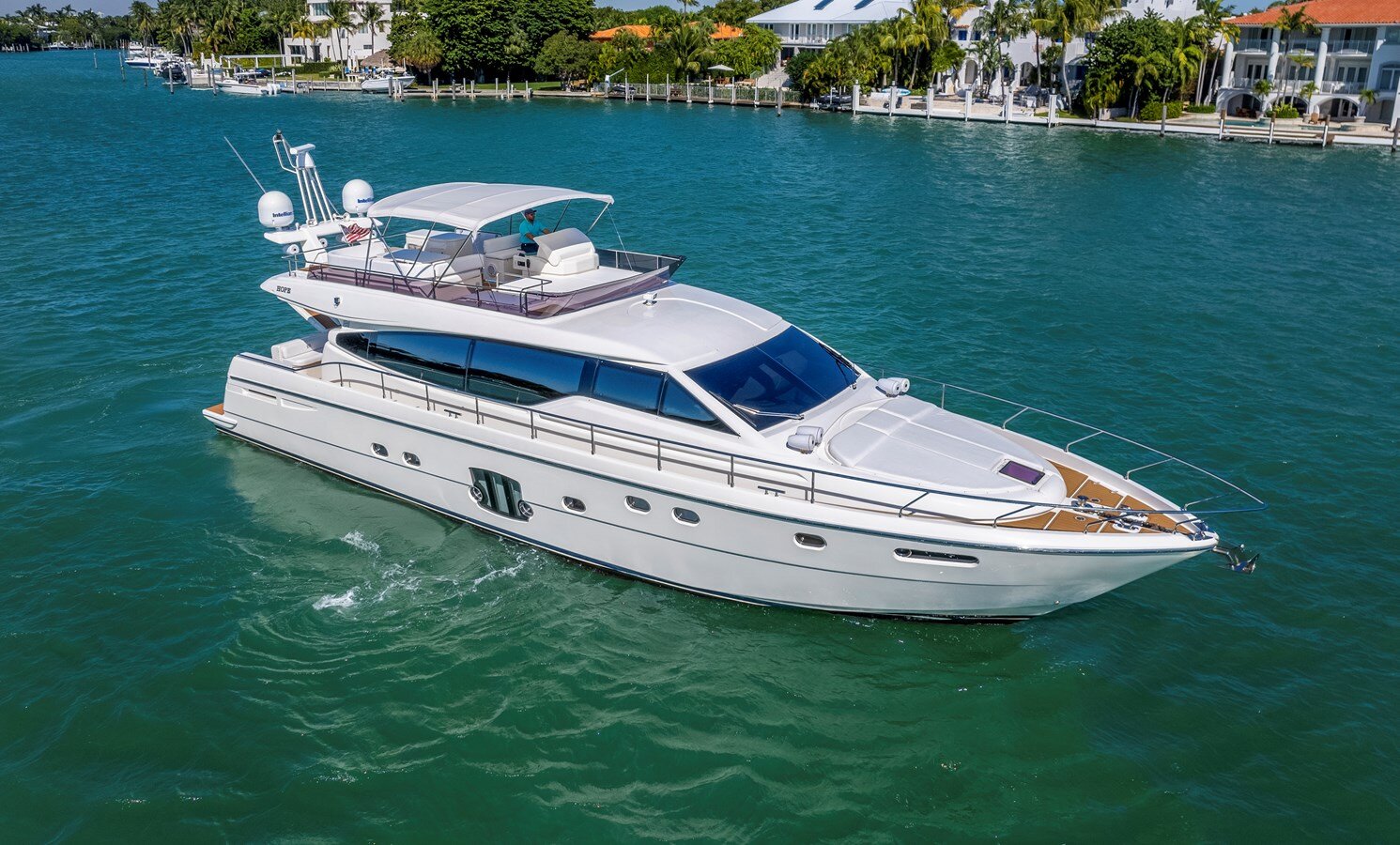 2011-ferretti-yachts-66-230b21