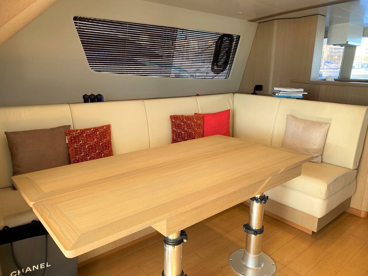2011-fountaine-pajot-56-8-cd58b4