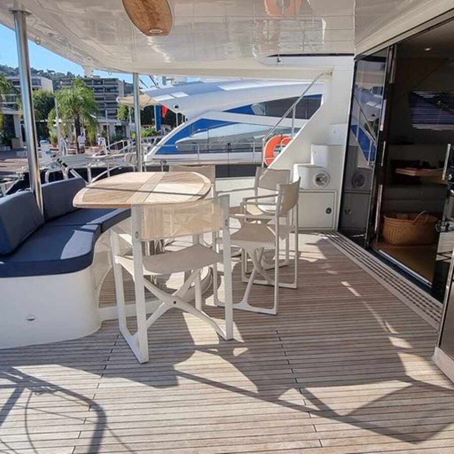 2011-fountaine-pajot-56-8-cd58b4