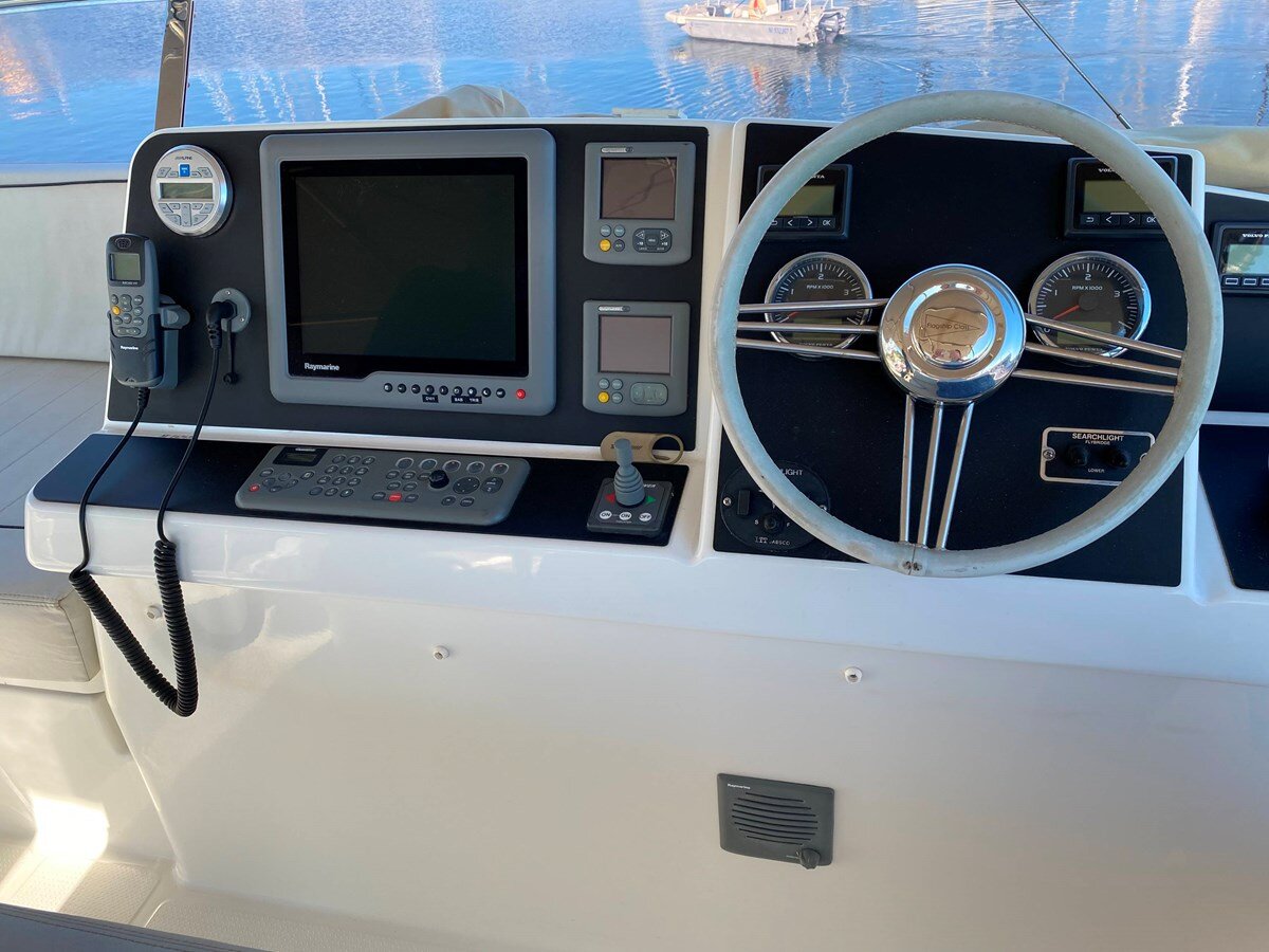 2011-fountaine-pajot-56-8-cd58b4