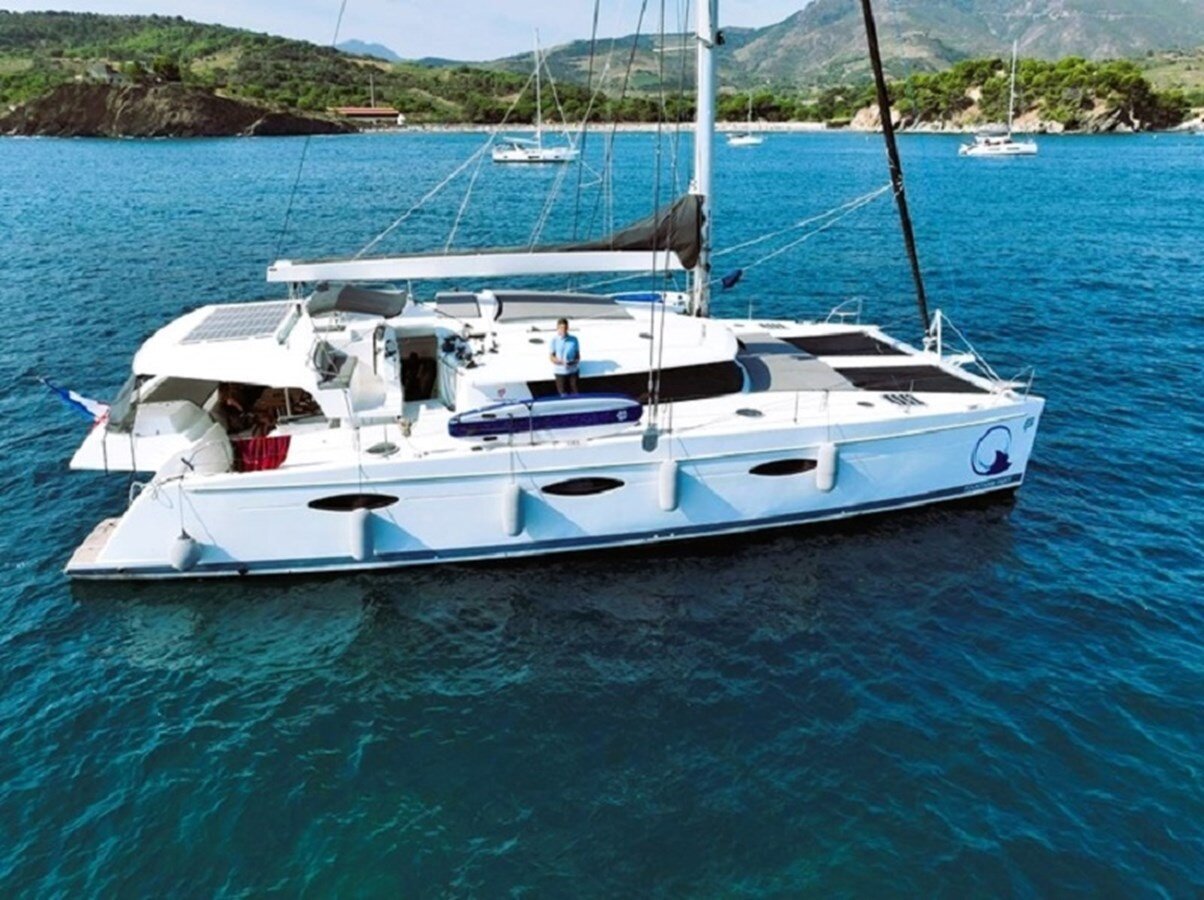 2011-fountaine-pajot-56-9-7ebecf