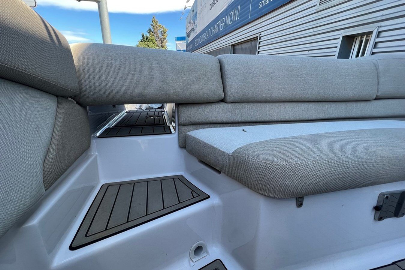 2011-four-winns-24-4-e7627a