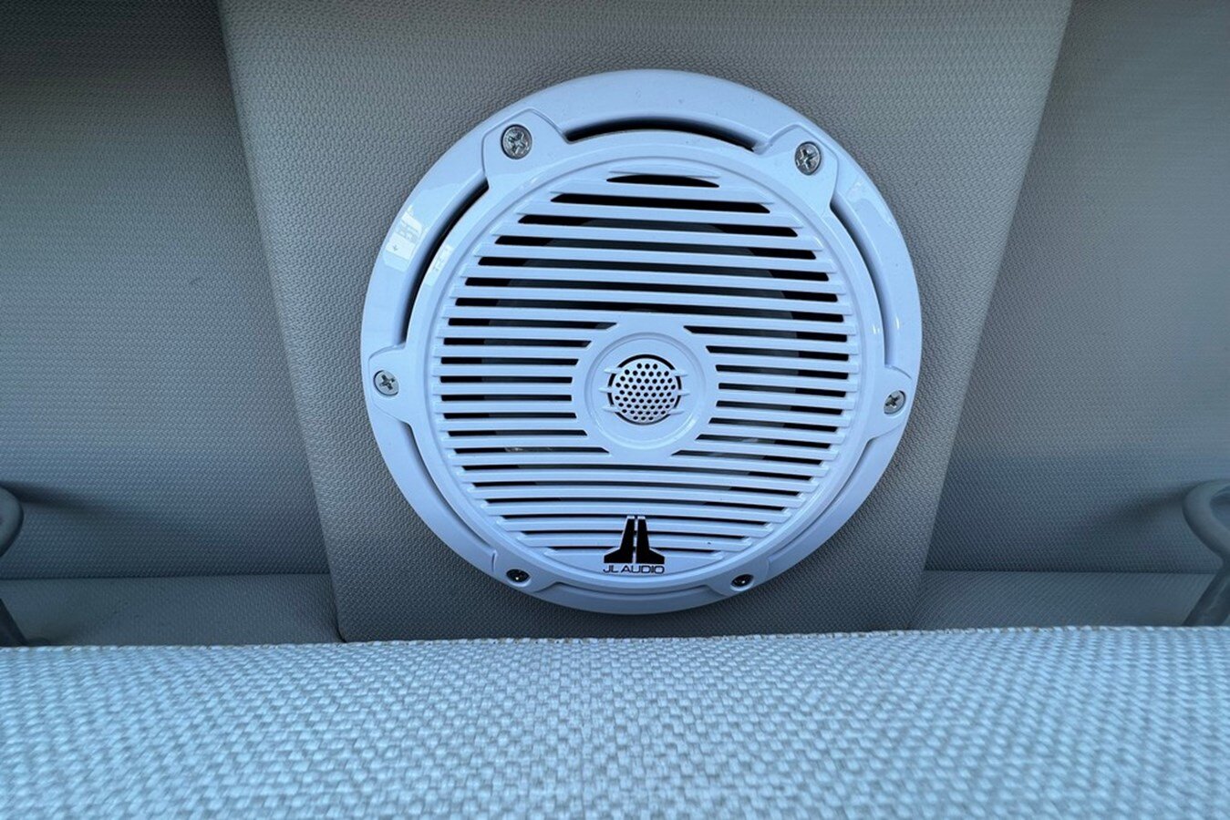 2011-four-winns-24-4-e7627a