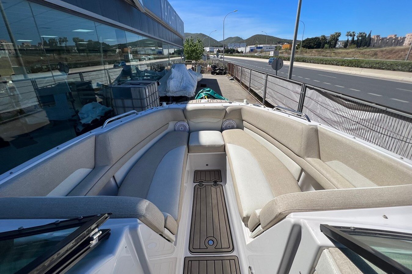 2011-four-winns-24-4-e7627a