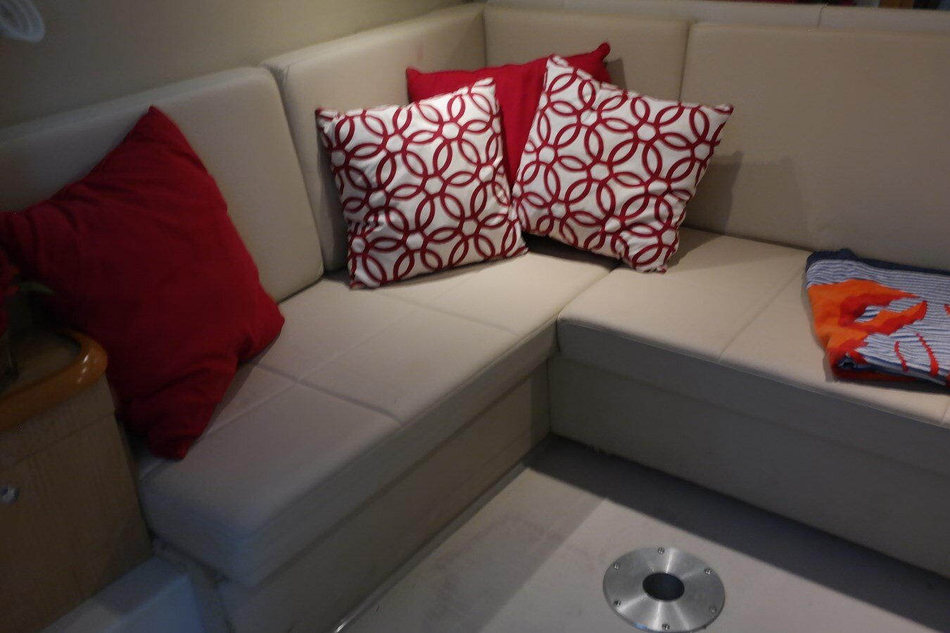 2011-four-winns-43-8-8fe4ca