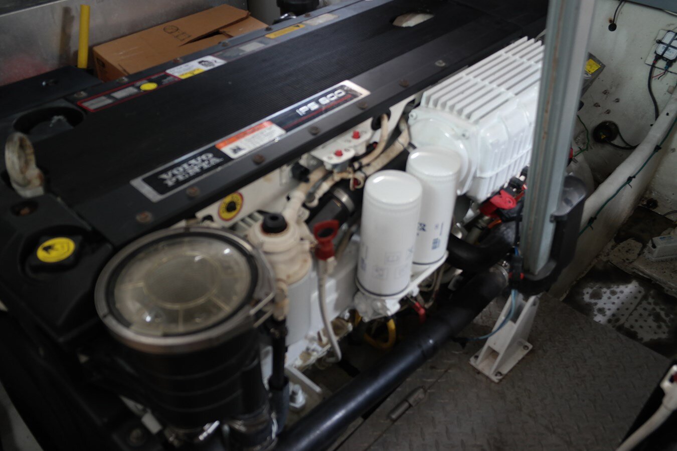 2011-four-winns-43-8-8fe4ca