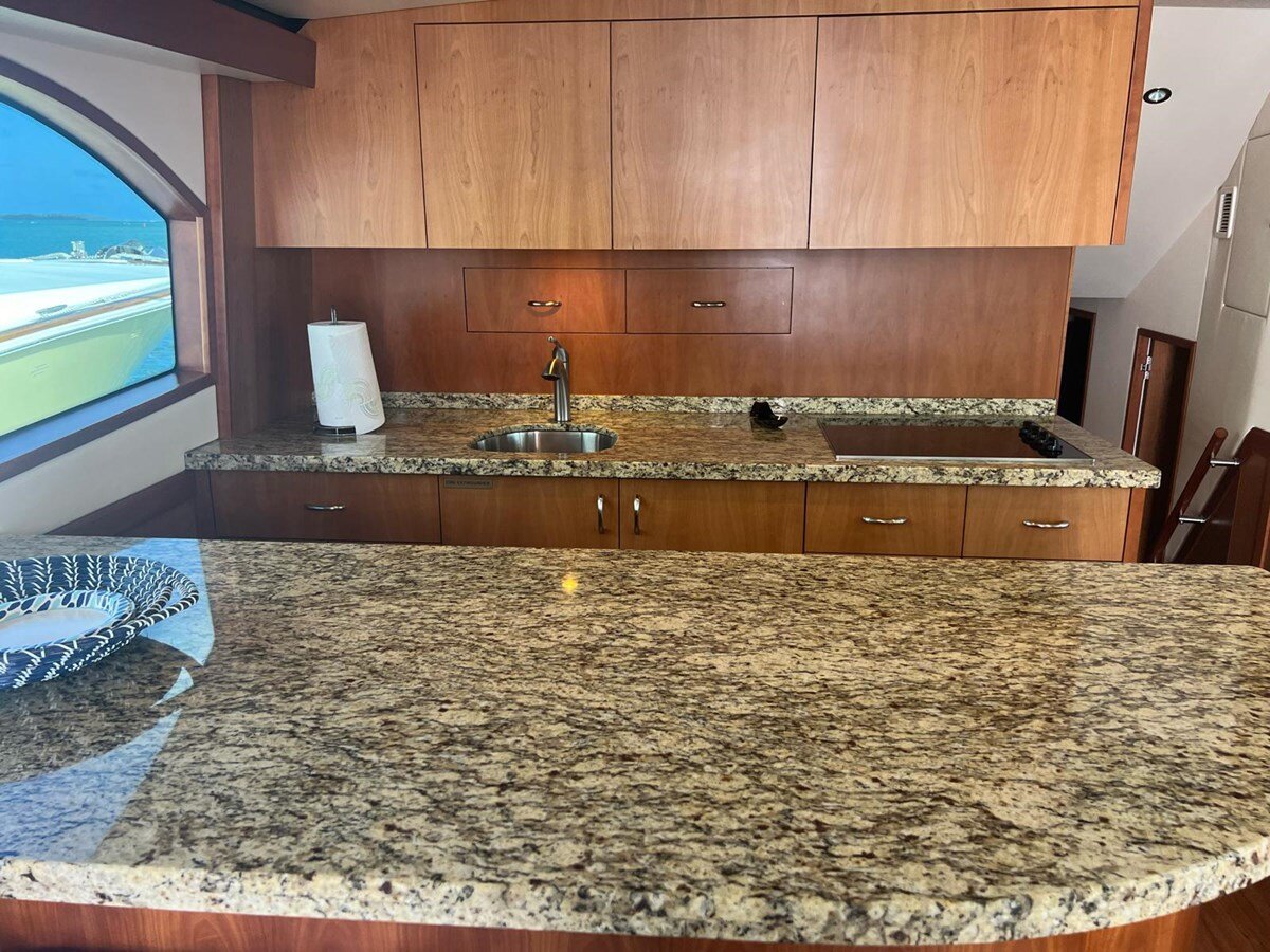 2011-hatteras-60-84f4ef