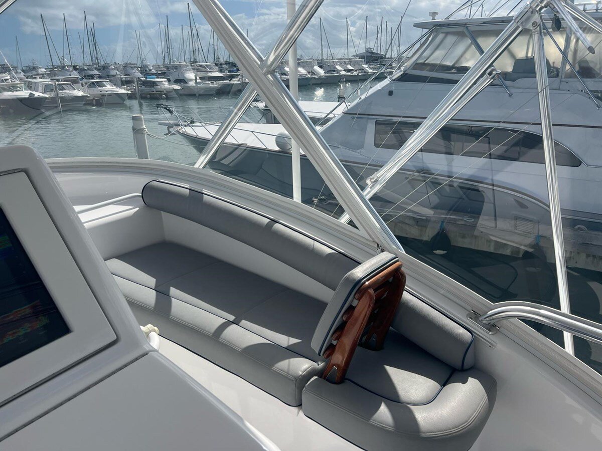 2011-hatteras-60-84f4ef