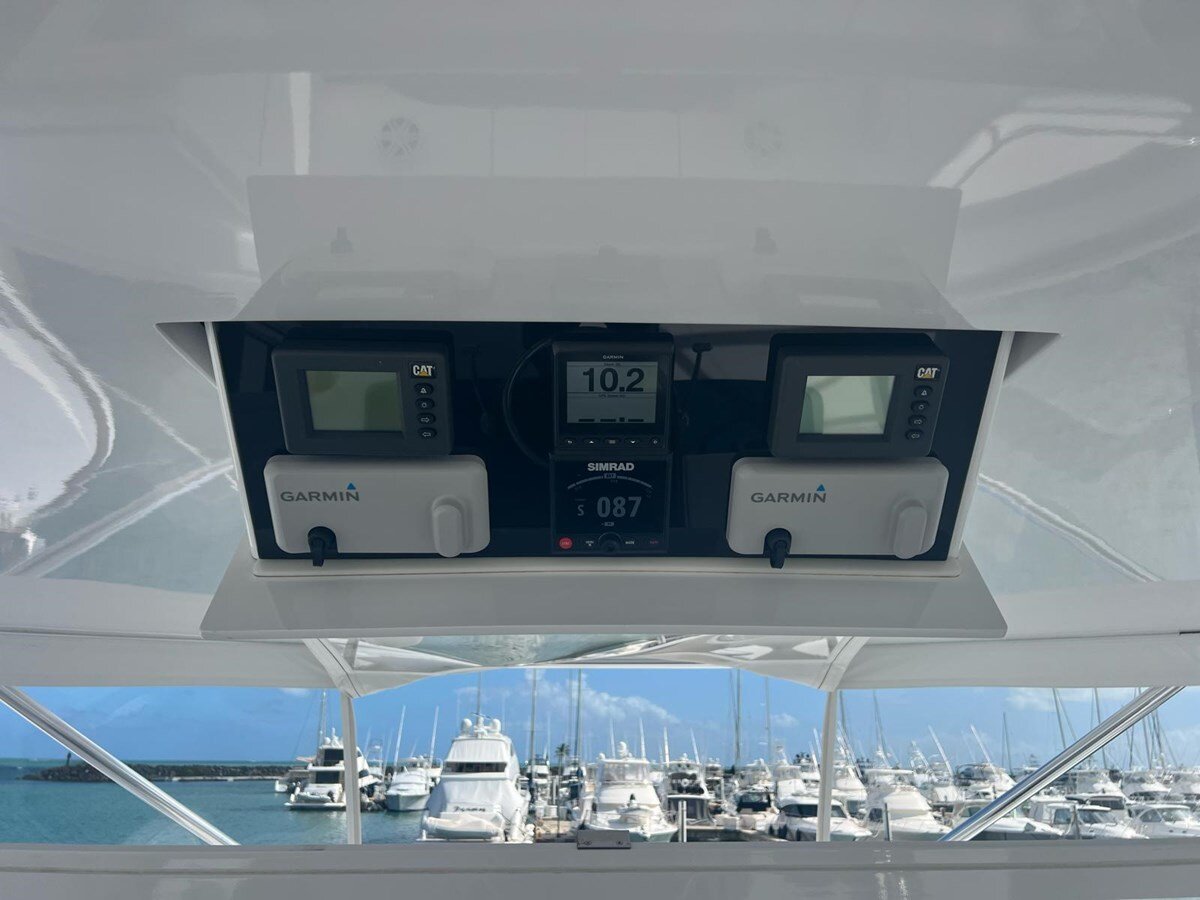 2011-hatteras-60-84f4ef