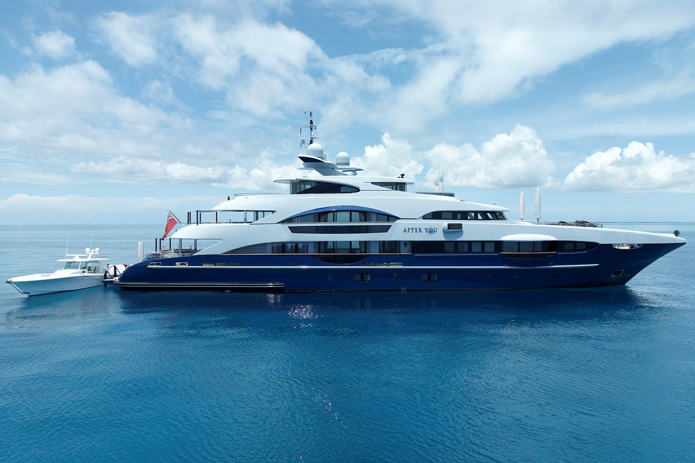 2011-heesen-yachts-180-6-10021f