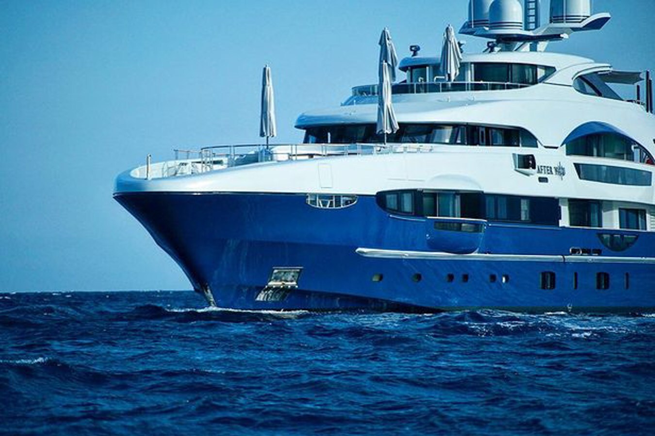 2011-heesen-yachts-180-6-10021f