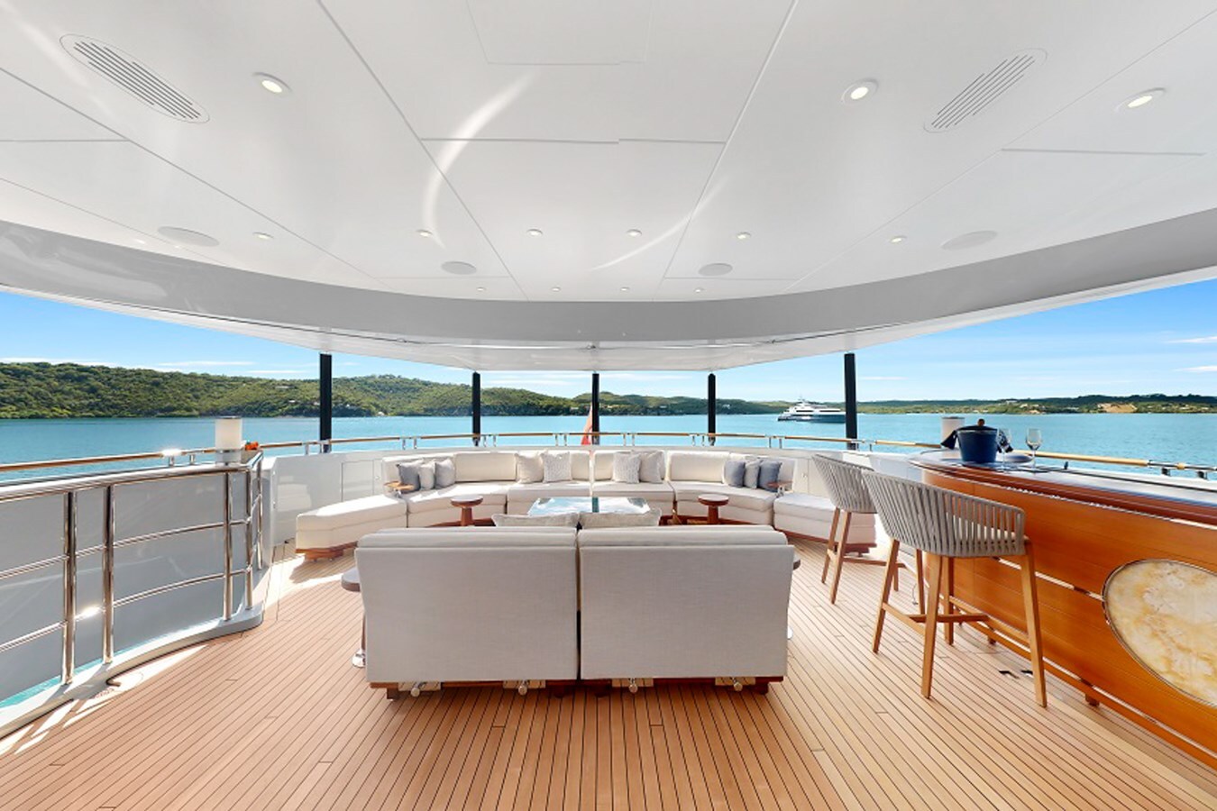 2011-heesen-yachts-180-6-10021f