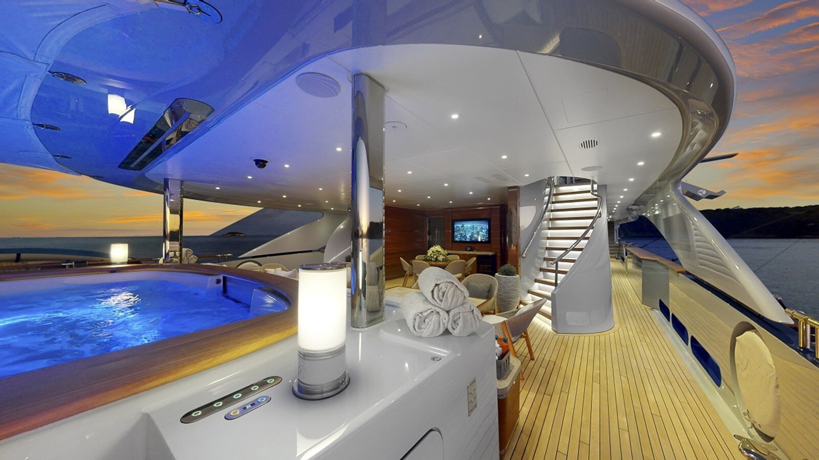 2011 HEESEN YACHTS 180'